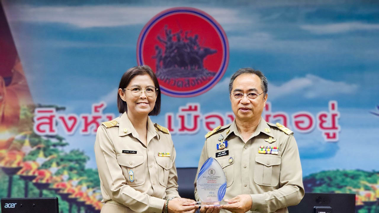 LINE_ALBUM_มอบรางวัล_๒๓๐๘๓๑_58_0